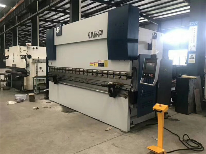 鋁板折彎?rùn)C(jī) 鋁板折彎?rùn)C(jī)